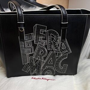 Salvatore Ferragamo Black Bonnie Tote